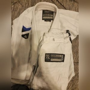 Hyperfly Gi, white Juniors 3